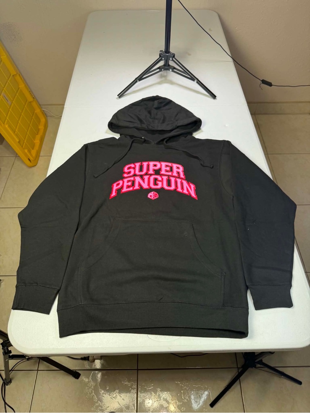 Anti Social Social Club Super
Penguin Hoodie Black New 
Size S